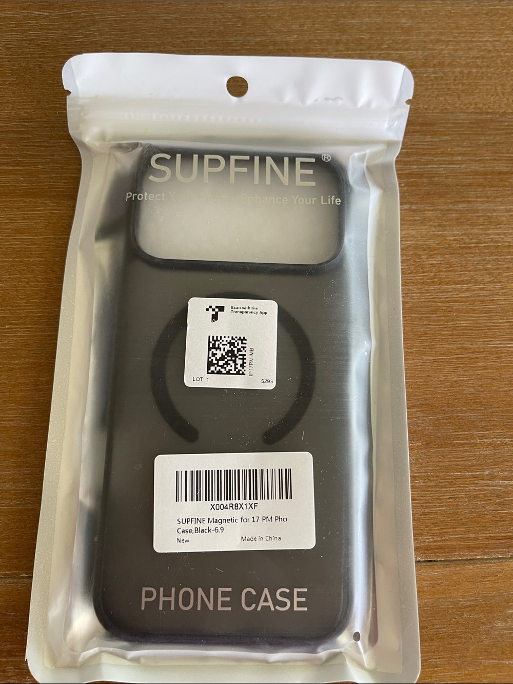 Black Magnetic Phone Case with Ring for 17 PM